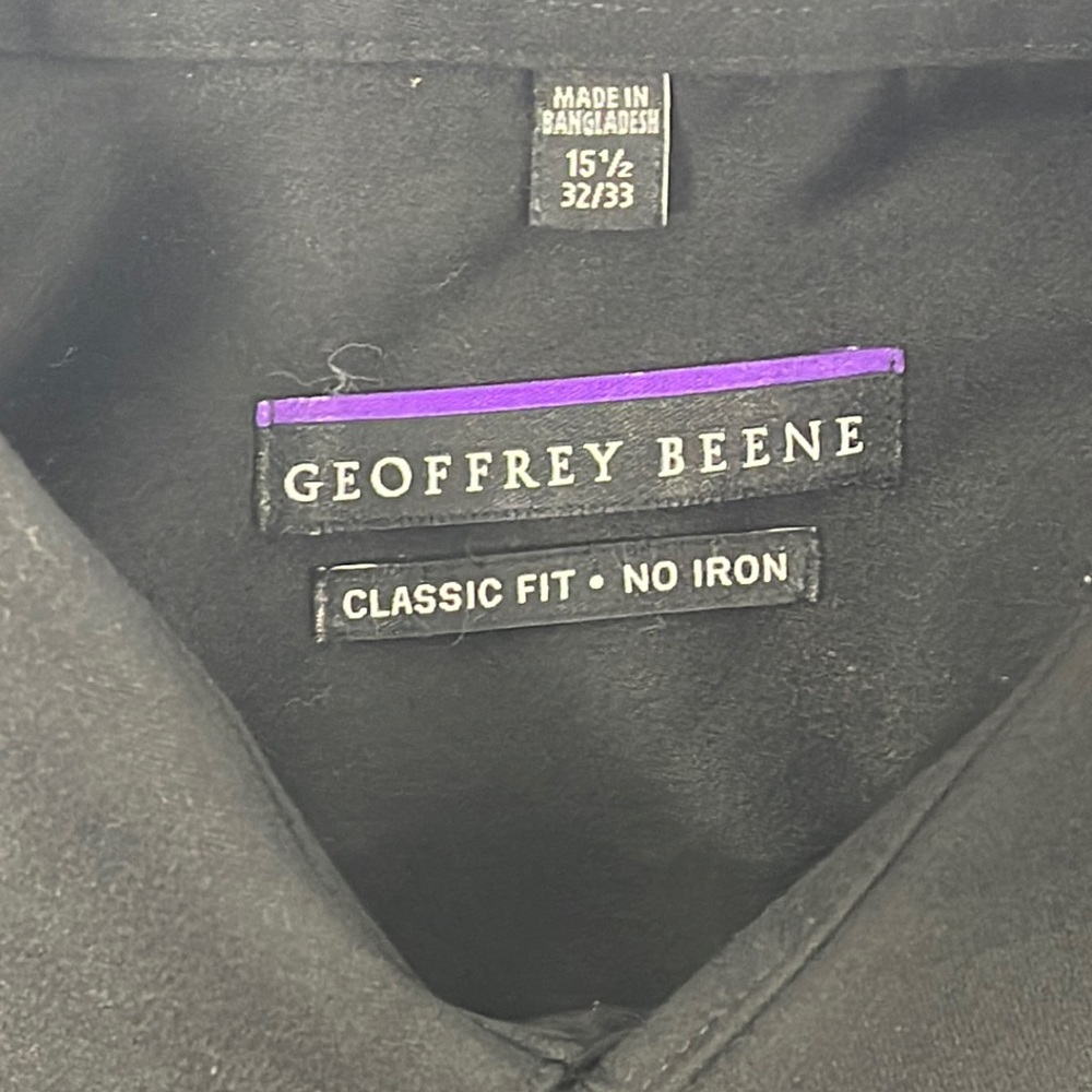 Geoffrey Beene Classic Fit Dress Shirt Black sz 15.5 x 32/33 - Picture 2 of 8